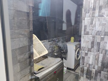 Kitchen in 3.5 BHK Apartment at BPTP Princess Park, Sector 86 – for Sale