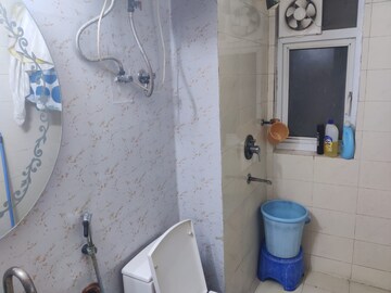 Bathroom in 3.5 BHK Apartment at BPTP Princess Park, Sector 86 – for Sale