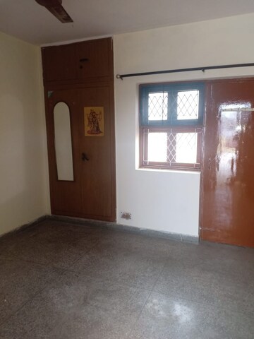 Room in 3 BHK Apartment at Edenburg City, Sector 91 – for Sale