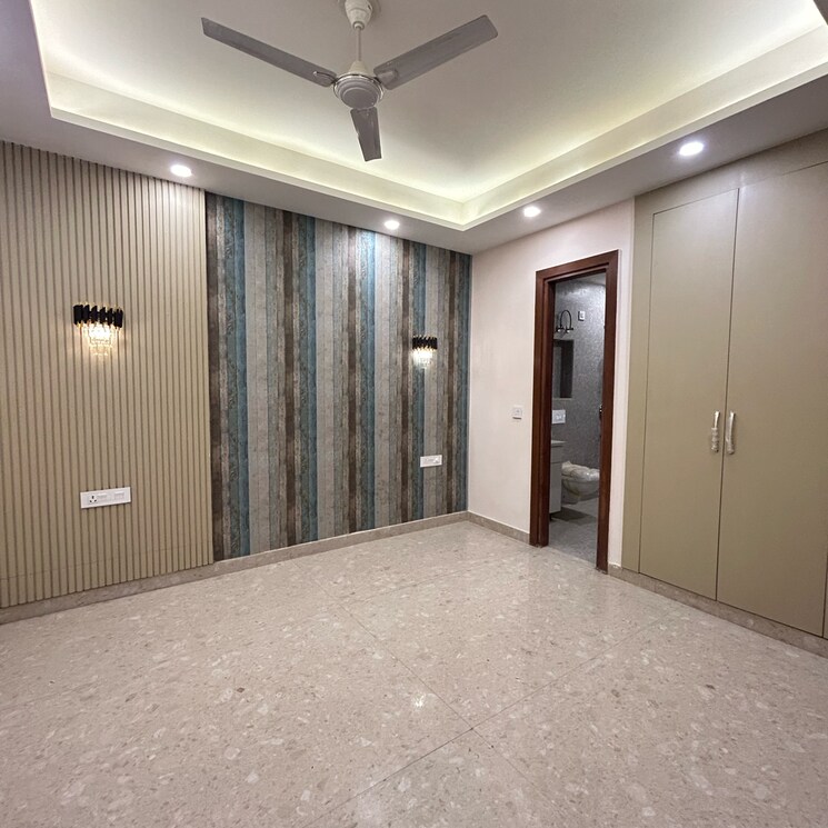 Room, sector 48 3 Bedroom 1728 Sq.Yd. Builder Floor In Sector 48 Gurgaon 7329948