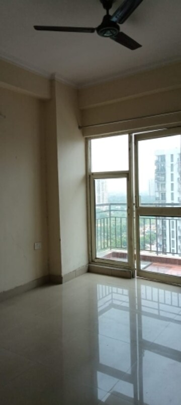2 BHK Apartment For Sale in Supertech Ecovillage II, Sector 16b Greater Noida