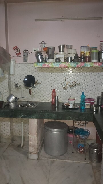Bathroom in 2.5 BHK Builder Floor at Mayur Vihar Phase 1 – for Sale