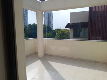 Room in 4 BHK Villa at Tata Raheja Raisina Residency, Sector 59 – for Sale