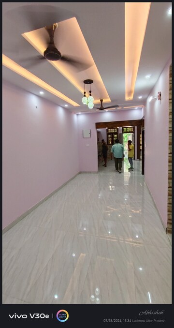 4 BHK Independent House For Sale in Jankipuram Extension