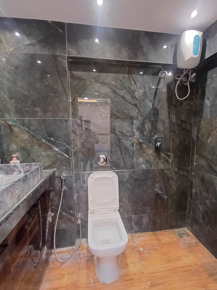 Bathroom, ani-anu-sri-balaji-enclave 2 Bedroom 604 Sq.Ft. Apartment In Malad West Mumbai 7331248