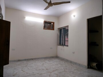 Room in 2 BHK Apartment at Ip Extension – for Sale