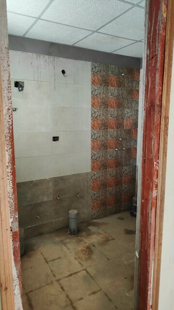 Bathroom in 3 BHK Apartment at Apex Alphabet, Tech Zone 4 Greater Noida – for Sale