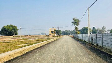  Plot – Exterior View View at Sultanpur Road - for Sale