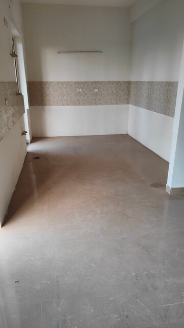 Room in 4 BHK Apartment at Apex Alphabet, Tech Zone 4 Greater Noida – for Sale