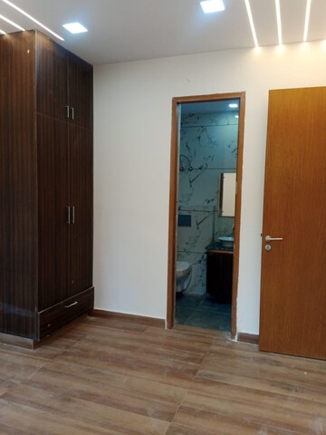 Room in 3 BHK Builder Floor at New Rajinder Nagar – for Sale