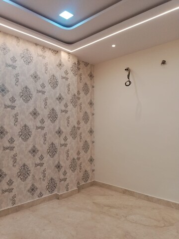 Room in 3 BHK Builder Floor at New Rajinder Nagar – for Sale
