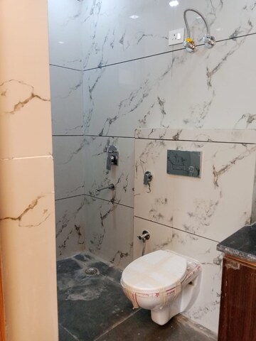 Bathroom in 3 BHK Builder Floor at New Rajinder Nagar – for Sale