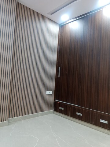 Room in 3 BHK Builder Floor at New Rajinder Nagar – for Sale