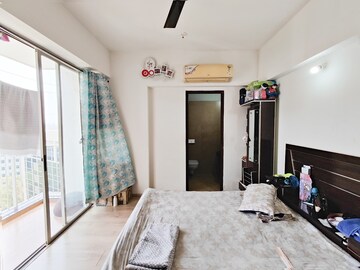 Bedroom in 3 BHK Apartment at Lodha Grandezza, Wagle Industrial Estate – for Sale