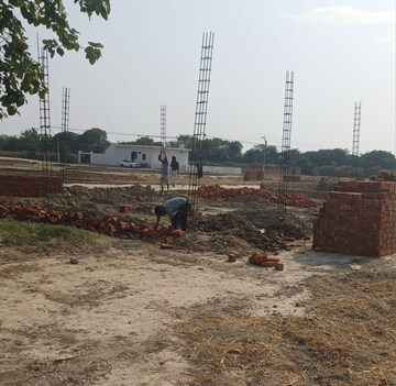  Plot For Sale in Bhopani Village