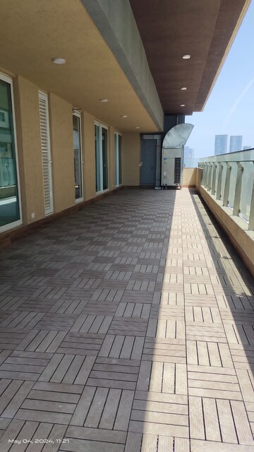 Balcony in 3 BHK Apartment at Lokhandwala Minerva Mahalaxmi, Mahalaxmi – for Sale
