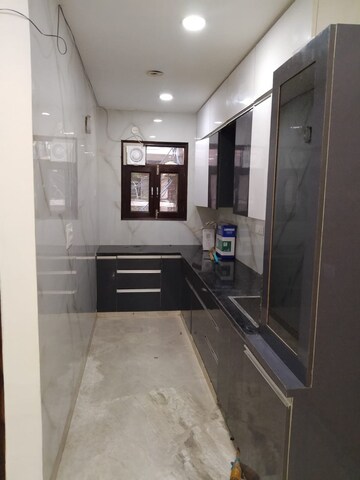 Building Lobby in 2.5 BHK Apartment at Rohini Sector 13 – for Sale