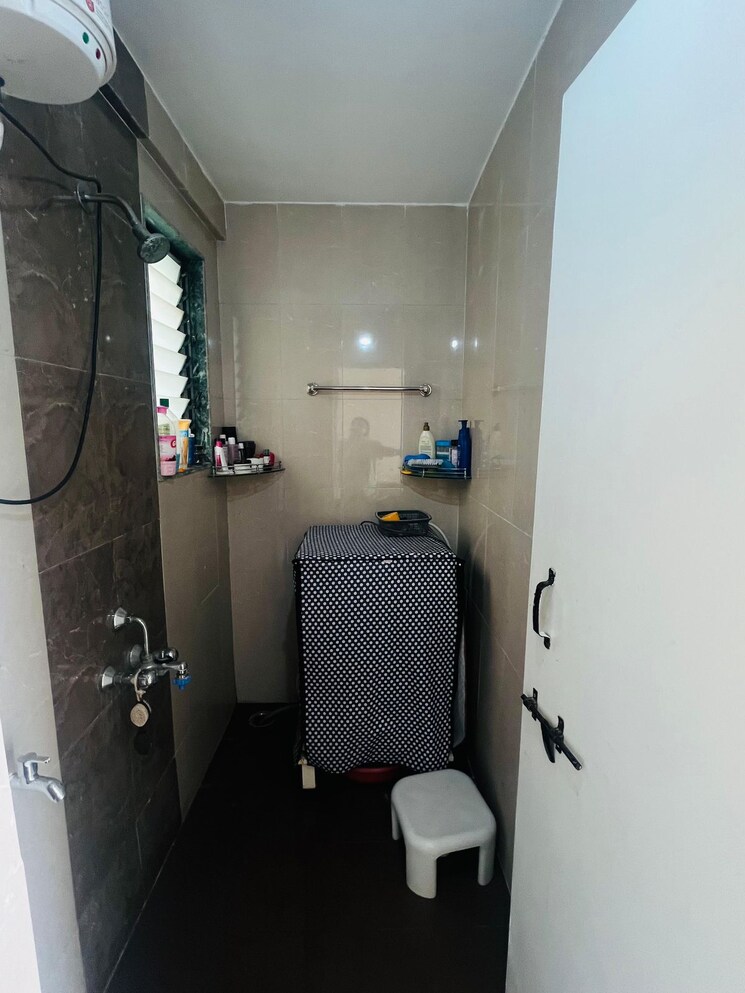 Bathroom, sharda-shree-nagari 1 Bedroom 600 Sq.Ft. Apartment In Dhanori Pune 7332092