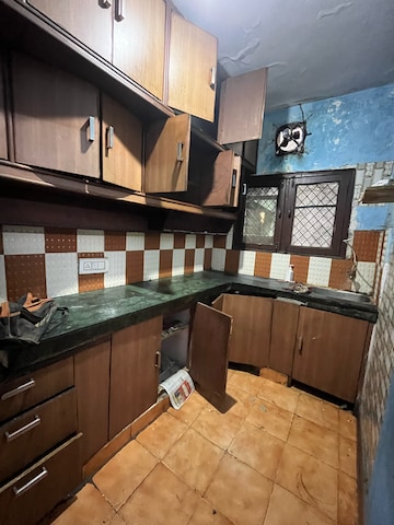 Kitchen in 2 BHK Apartment at Shalimar Apartments Shalimar Garden, Shalimar Garden – for Sale