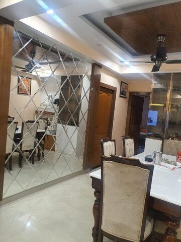 Master Bedroom in 3.5 BHK Apartment at Paarth Aadyant, Gomti Nagar – for Sale