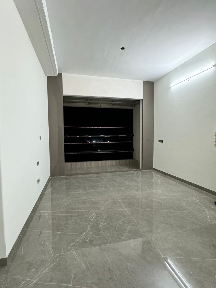 Room, regency-luxuria 3 Bedroom 1247 Sq.Ft. Apartment In Dombivli East Thane 7332330