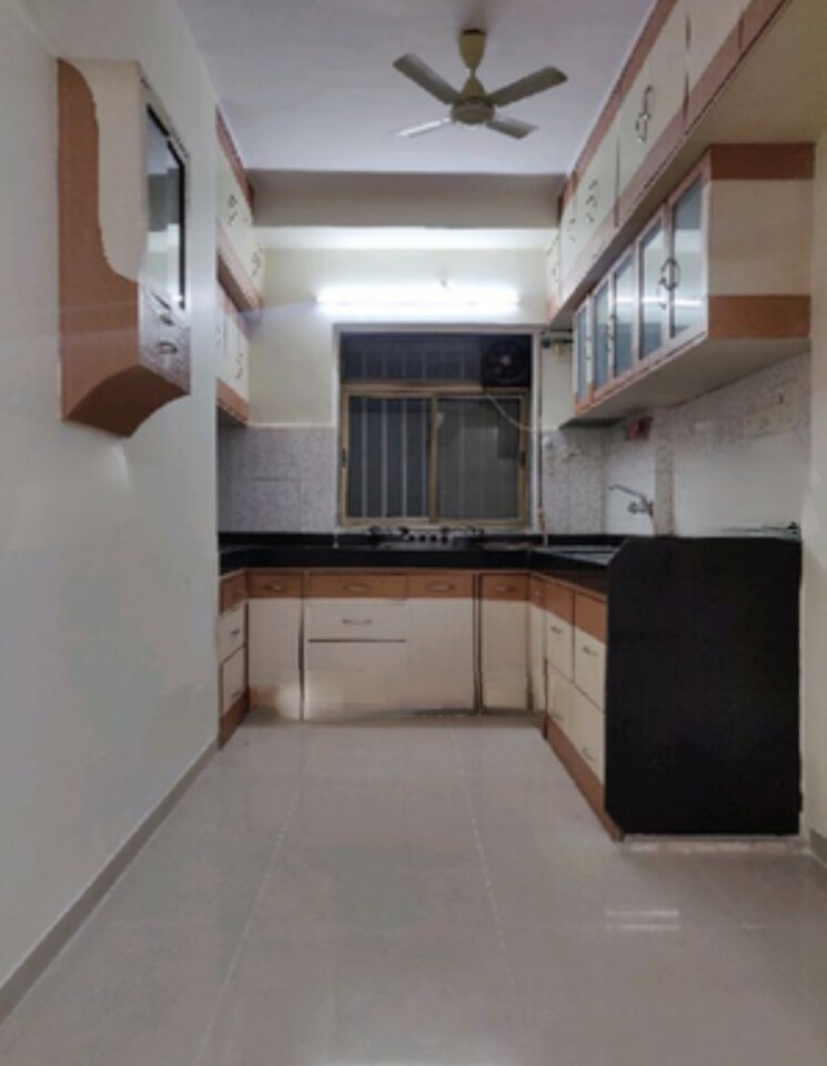 Kitchen, everest-world-lilac 2 Bedroom 950 Sq.Ft. Apartment In Kolshet Road Thane 7332333