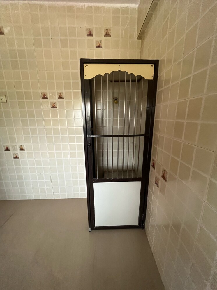 Bathroom, vastu-anand-apartment 1 Bedroom 650 Sq.Ft. Apartment In Parsik Nagar Thane 7332370