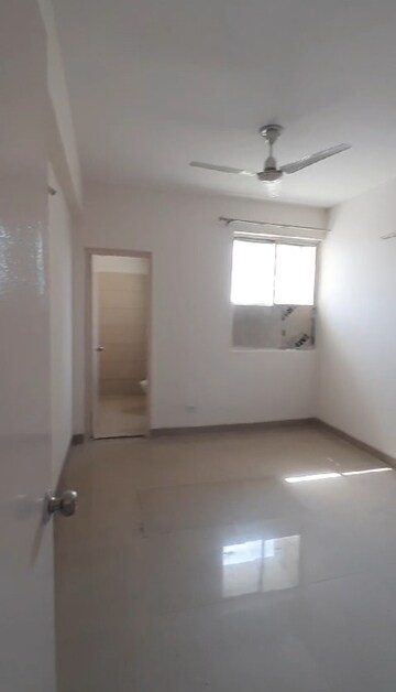 Room in 3 BHK Apartment at Puri Pratham, Sector 84 – for Sale