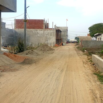  Plot For Sale in Ali Vihar