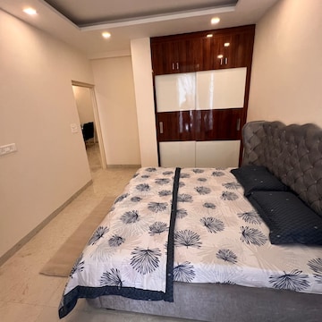 Bedroom in 3 BHK Builder Floor at Patiala Road – for Sale