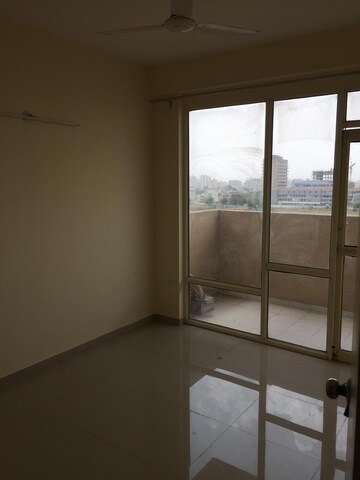 Room in 2 BHK Apartment at Pyramid Urban Homes 2, Sector 86 – for Sale