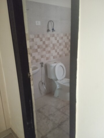 Bathroom in 3 BHK Apartment at Amrapali Golf Homes, Sector 4, Greater Noida – for Sale