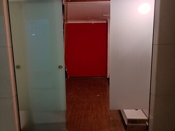 Furnished Amenities in  Office Space at Rustomjee Eaze Zone Mall, Malad West – for Rent