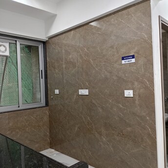 रेसिडेन्शियल फ्लॅट वर्ग फुट फॉर रीसेल इन गोरेगाव वेस्ट मुंबई  7334020