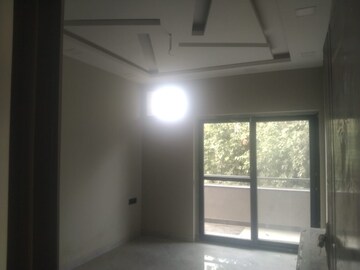 Room in 6+ BHK Villa at Sector 41 – for Sale