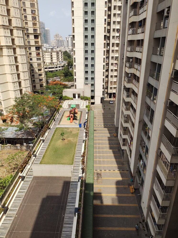 Exterior View, unique-greens-ghodbunder-road 2 Bedroom 750 Sq.Ft. Apartment In Ghodbunder Road Thane 7334159