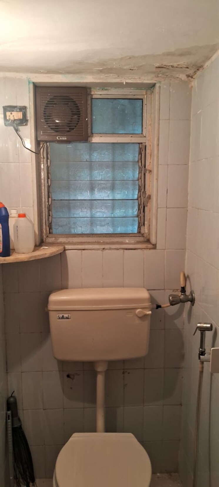 Bathroom, kamlesh-apartment 1 Bedroom 530 Sq.Ft. Apartment In Andheri East Mumbai 7334223