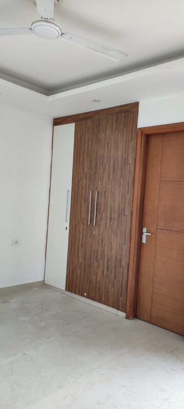 Room in 3 BHK Builder Floor at BP Homes, Sector 85 – for Sale