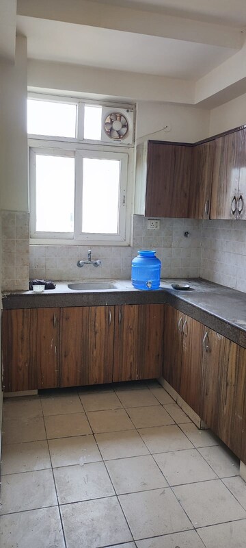 Kitchen in 3 BHK Builder Floor at BP Homes, Sector 85 – for Sale