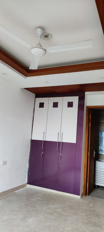 Furnished Amenities in 3 BHK Builder Floor at BP Homes, Sector 85 – for Sale