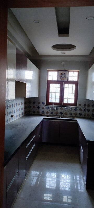 Kitchen in 3 BHK Builder Floor at BP Homes, Sector 85 – for Sale