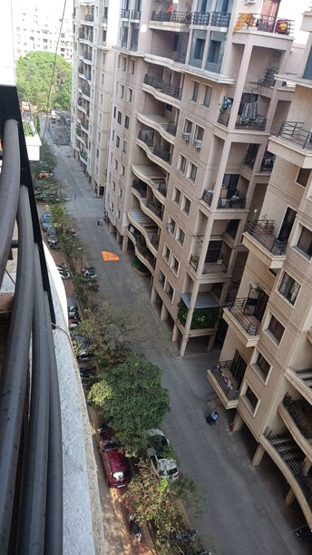 रेसिडेंशियल फ्लैट वर्ग फुट फॉर रेंट इन हडापसर पुणे  7334316