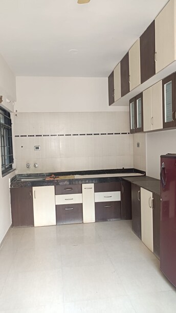 रेसिडेंशियल फ्लैट वर्ग फुट फॉर रेंट इन हडापसर पुणे  7334316