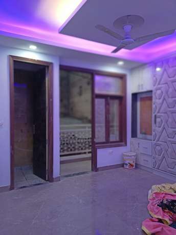 3 BHK Builder Floor For Rent in Panchsheel Vihar Delhi  7334444