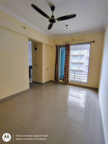 Room in 1 BHK Apartment at S R Classic Tower, Taloja – for Sale