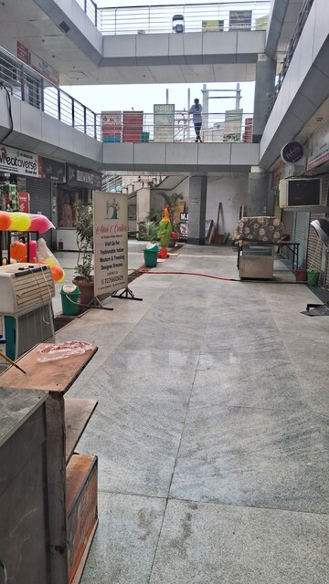  Shop – Exterior View View at Signature Global Signum 107, Sector 107 - for Sale