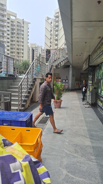  Shop – Exterior View View at Signature Global Signum 107, Sector 107 - for Sale