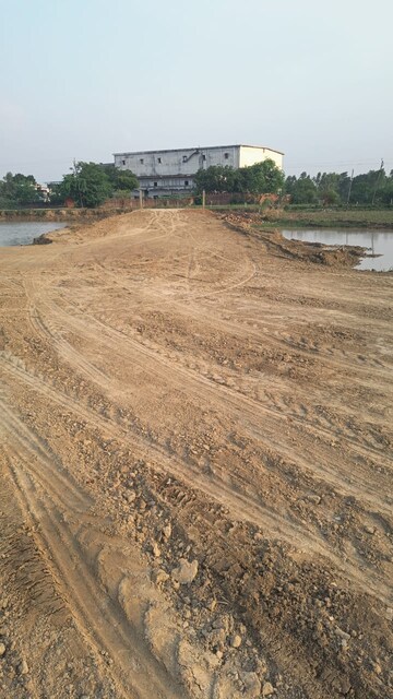 Plot Area in  Plot at Shuklaganj – for Sale
