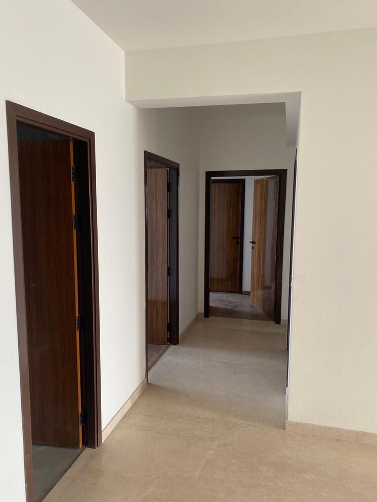 Room, dlf-moulsari-enclave 4 Bedroom 502 Sq.Yd. Builder Floor In Sector 24 Gurgaon 7334616