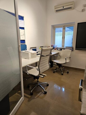  Office Space For Rent in Lavelle Road